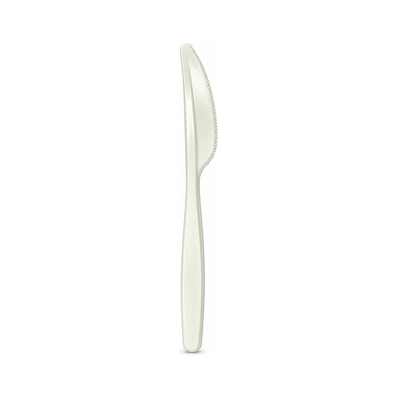 DD405 ivory PP disposable knife on white background
